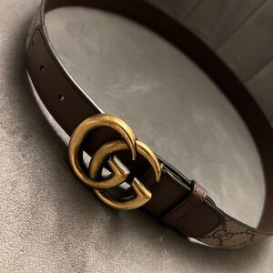 Gucci GG belt